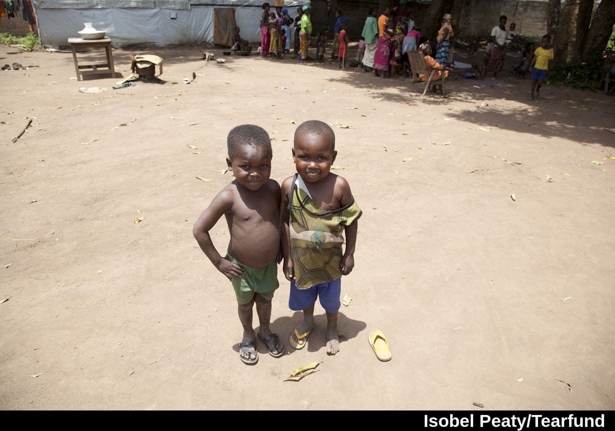 Children at camp for internally displaced people in Boda by Isobel Peaty