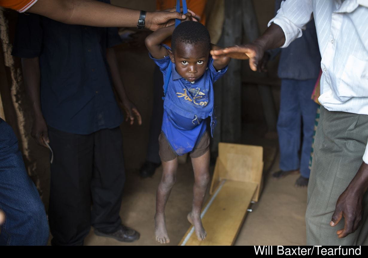 Health workers in Burundi. Will Baxter, Tearfund.
