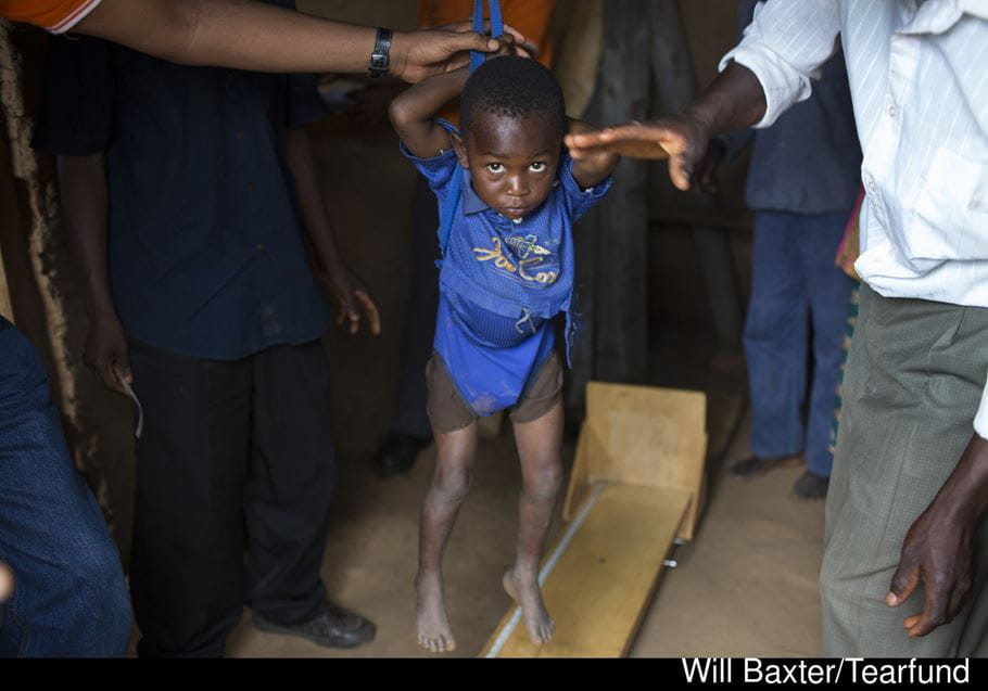 Health workers in Burundi. Will Baxter, Tearfund.
