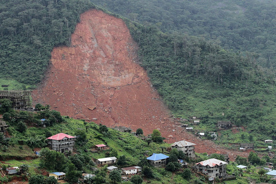 Image of the mudslide from a distance