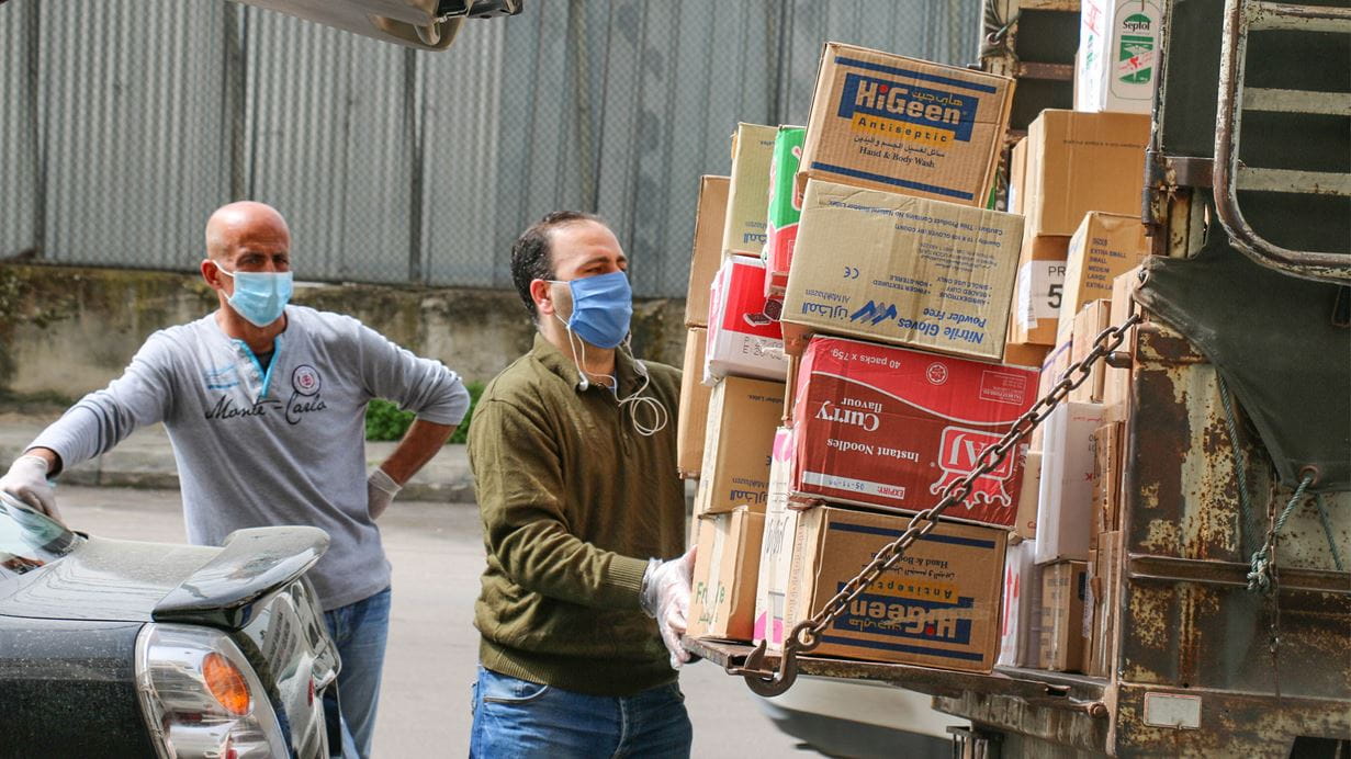 Tearfund’s local partner in Lebanon distributing aid during the coronavirus pandemic. Credit: Tearfund partner