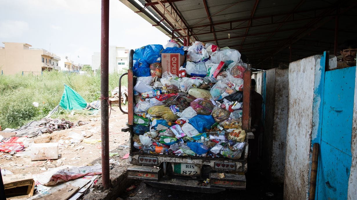 Tearfund’s local partner, Pak Mission Society, is helping communities to manage and recycle waste. Credit: Hazel Thompson/Tearfund
