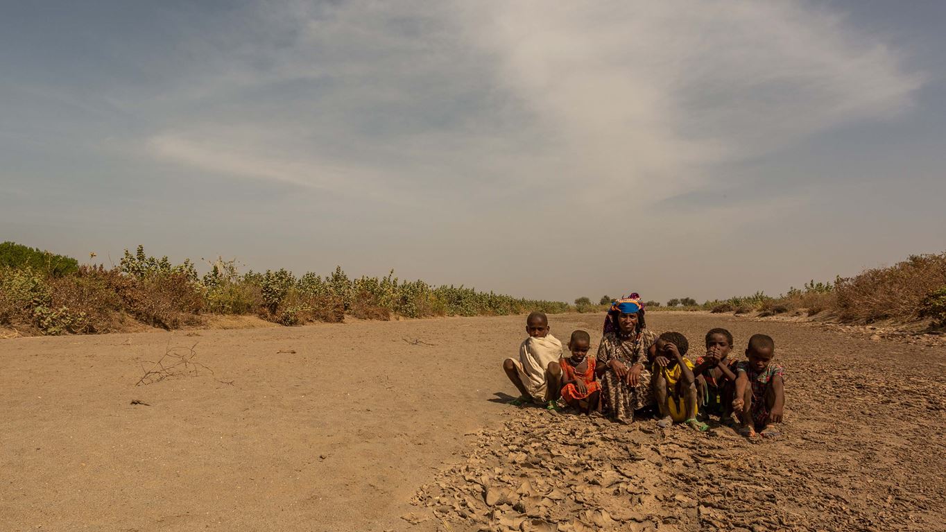 Orbisa and her children from Ethiopia (Tearfund)