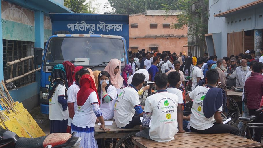 The Green Campaign rally across Parbatipur town.