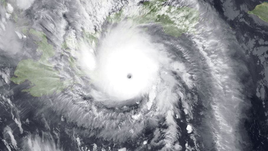 Typhoon Goni hitting the Philippines