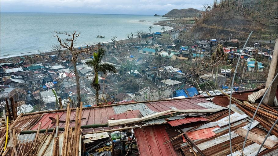 Aftermath of Typhoon Goni, in the Tiwi municipality within Albay province. Tearfund's local partner, Philippine Relief and Development Services (PHILRADS), supported affected communities. Photo: Geovani Dah-ya/PHILRADS