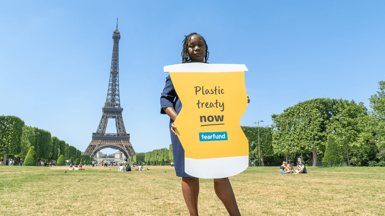 Campaigner Dr Tiwonge joined Tearfund at the second round of treaty talks in Paris/